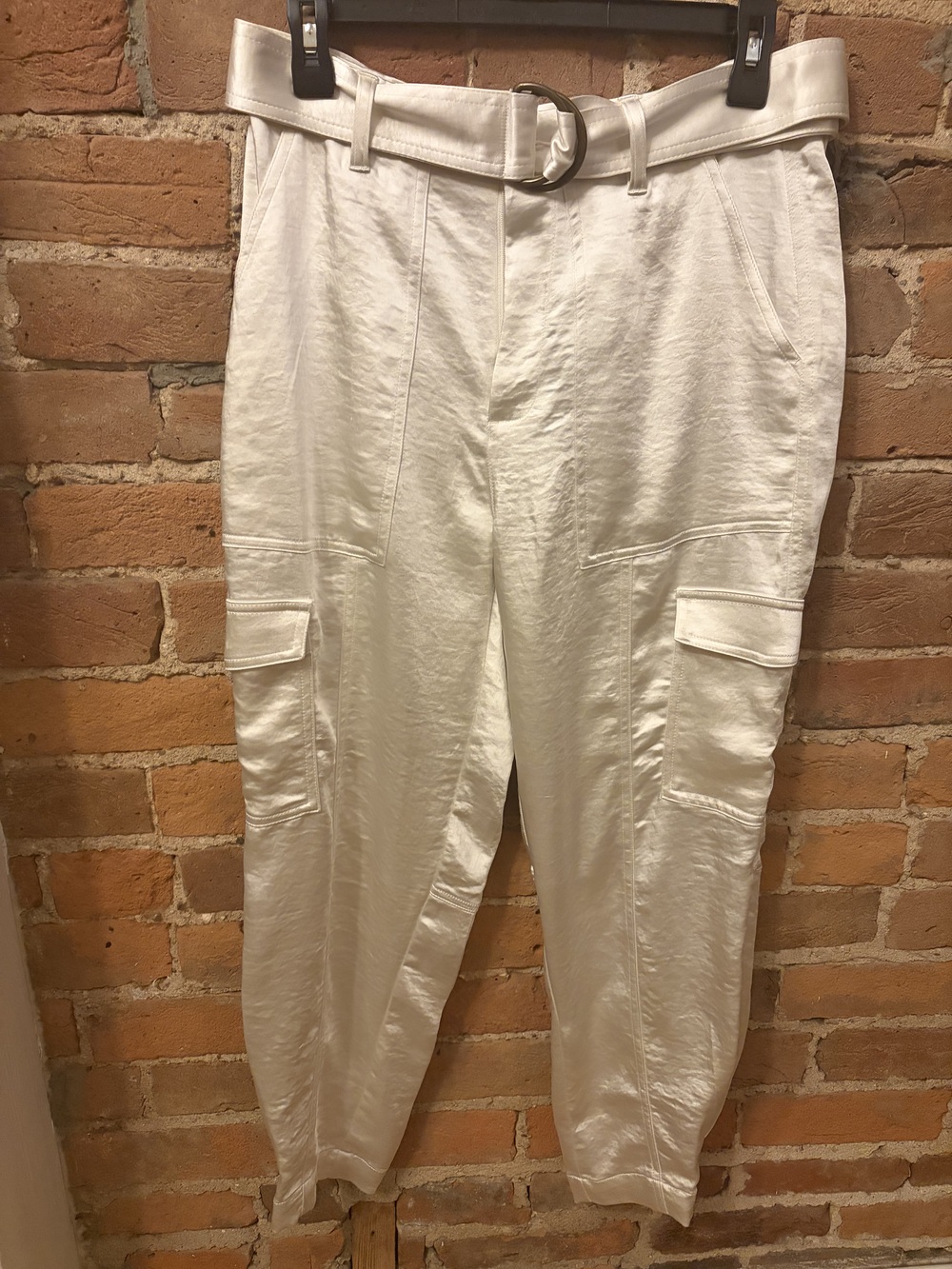 NWT Banana Republic Satin Cargo Pants Cream Size 6